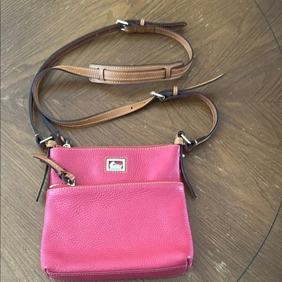 Dooney & Bourke Fuchsia Pink & Brown Leather Convertible Shoulder Crossbody Bag - Picture 1 of 16
